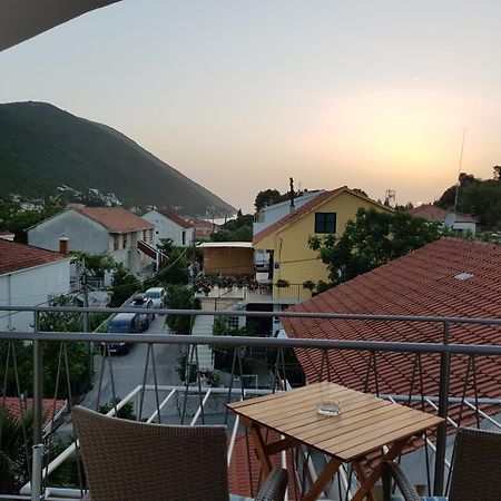 Apartmani Mlaja Trpanj Oda fotoğraf